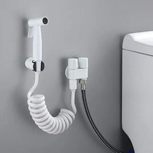 Pulverizador de bidé de mano <span class=keywords><strong>para</strong></span> rociador de inodoro Control de presión de agua ajustable con <span class=keywords><strong>manguera</strong></span> de resorte retráctil de bidé <span class=keywords><strong>para</strong></span> lavado femenino - Product Image 4