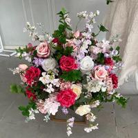 Nouvelle Boule de roses artificielles brodées pour la décoration de table de mariage, les propositions de mariage, les expositions et comme fleur de guidage