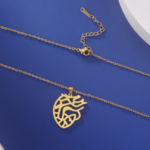 Collar de Moda Color Dorado con la Leyenda 'Recuerda Jerusalén', Oración Judía, Verso Bíblico Hebreo, Colgante de Cruz de Acero Inoxidable - Product Image 4