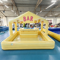 Bar de piscine gonflable de grande taille, bar gonflable personnalisé équipé d'un canapé pour les fêtes et les vacances