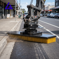 Balayeuse mécanique robuste pour pelle sur chenilles de 6 à 15 tonnes, brosse inférieure remplaçable à longueur personnalisable, directement de l'usine