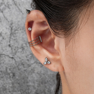 Titanium F136 Cartilage Stud <b>Earrings</b> Flower Shape Claw Setting For Everyday Wear - Product Image 2