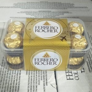 Pour Rocher 200g T16 Chocolat solide avec biscuit et noix-24 pièces - Product Image 1