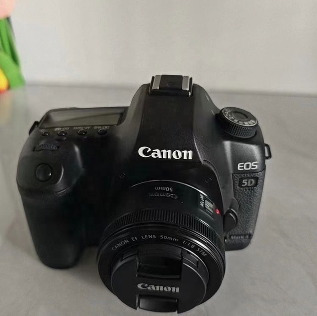 90% New Canons 5D Mark II +50mm/1.8 SLR Full Frame Professional Digital Camera Used Camera