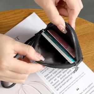 Round Coin Purse PU Leather Zipper Wallet Coin <b>Pouch</b> with Wrist Strap for Daily Use - Product Image 5