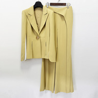 Ensemble tailleur élégant pour femme : Blazer à col rabattu et pantalon, couleur unie, tenue de bureau formelle