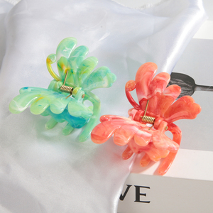 Patrón de mármol gradual de fábrica, hermosos accesorios para el cabello, garra para el cabello, pinzas para la mandíbula de concha de tortuga de mariposa para niñas y mujeres - Product Image 3