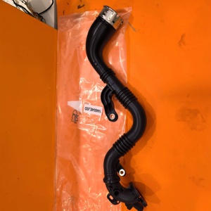 Tubo Flessibile Intercooler per <span class=keywords><strong>Renault</strong></span> Megane Kadjar Scenic Nissan <span class=keywords><strong>Qashqai</strong></span> 1.2 OEM #   144604EJ0D 14460-4EJ0D - Product Image 1