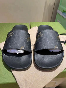 New Luxury Designer <b>Slippers</b> Casual Slides <b>Slippers</b> for Women <b>Leather</b> Outdoor <b>Slippers</b> Wholesale unisex - Product Image 4