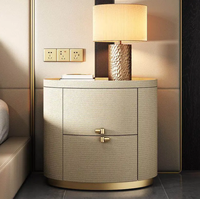 Table de chevet de luxe avec rangement, design créatif, en bois massif