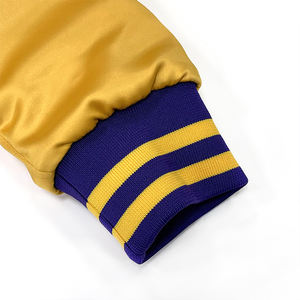 Chaqueta de satén Chaqueta de béisbol universitaria de algodón con diseño bordado personalizado - Product Image 6