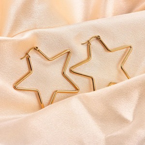 <span class=keywords><strong>Boucles</strong></span> <span class=keywords><strong>d</strong></span>'<span class=keywords><strong>oreilles</strong></span> minimalistes en acier inoxydable poli pour femme, design étoile creuse, style hip-hop rock, bijoux pour fille - Product Image 4