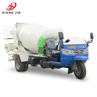 Camion agricole automatique de transport de chantier de construction de camion de réservoir de mélangeur de ciment de cinq roues