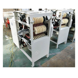 Thương Mại Đảm Bảo Groundnut Da Đỏ Loại Bỏ Hạnh Nhân Blanching Khỉ <span class=keywords><strong>Nut</strong></span> Peanut <span class=keywords><strong>Peeler</strong></span> Máy Bóc Vỏ Đậu Phộng Với Loại Ướt - Product Image 6