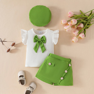 Set Estivo 3 Pezzi per Bambine 6 Mesi - 3 Anni: Top con Volant e Fiocco Grande, Gonna Pantalone e Cappello - Product Image 3