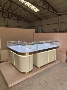 Vetrina Espositiva per Gioielli in Vetro Resistente Personalizzabile con Illuminazione LED, Design Ecologico di Alta Qualità per Negozi di Lusso - Product Image 4