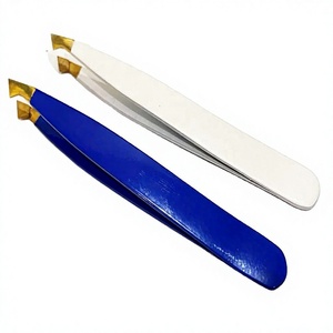 Pinzas para Cejas Modernas Hechas a Mano de Acero Inoxidable Color Oro Rosa, con Mango Ergonómico Ecológico, Aplicador de Pestañas Postizas - Product Image 5