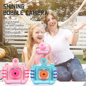 Luz eléctrica música niños burbuja de jabón de juguete al aire libre cámara automática de la burbuja <span class=keywords><strong>pistola</strong></span> para niños - Product Image 1