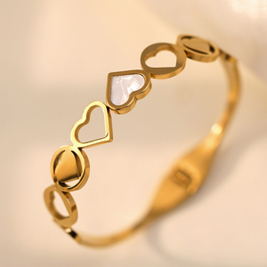 Kadınlar İçin Toptan Satış Kaliteli Solmayan Takı Kadınlar İçin Altın Kalp Paslanmaz Çelik Bileklik - Product Image 4
