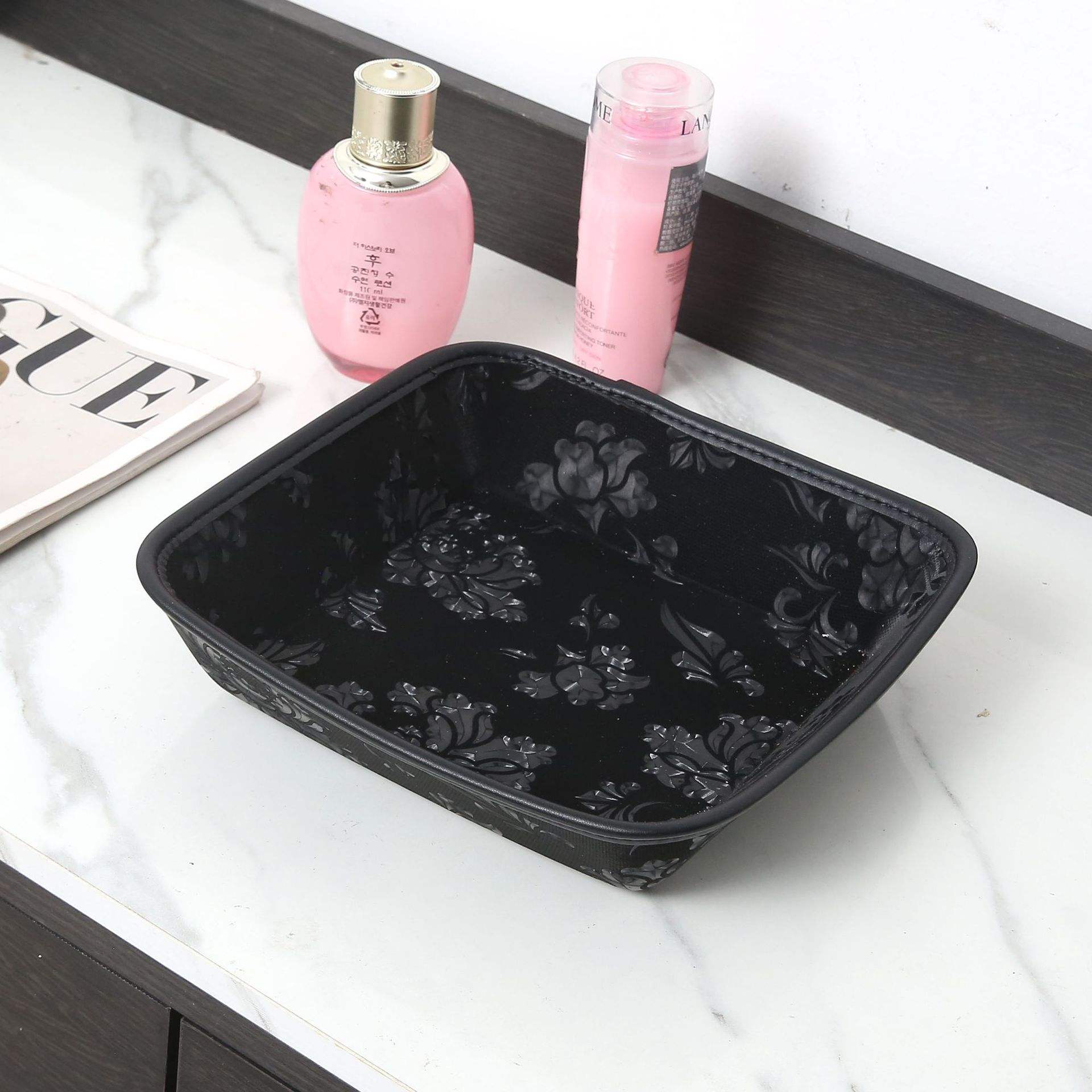 ขนาดสี่เหลี่ยมจัตุรัสใหญ่ (22*22*5 ซม.)