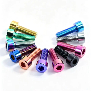Tornillos hexagonales de <span class=keywords><strong>titanio</strong></span> anodizado ligeros y coloridos para modificación de bicicletas - Product Image 5