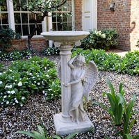 Statue d'ange de jardin en résine blanche écologique avec mangeoire et abreuvoir pour oiseaux, design Dream Girl, ailes à plumes détaillées