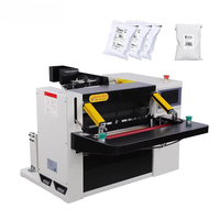 Machine de scellage automatique verticale DFD40TI en plastique noir pour l'emballage de produits chimiques et de vêtements en sachets et pochettes