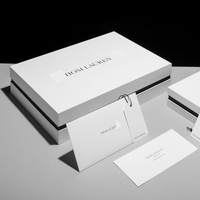Boîte d'emballage de vêtements de marque de luxe pour femmes, boîte en carton blanc de luxe, robes pour femmes, vêtements, emballages de vêtements avec logo