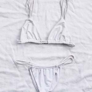 ชุดบิกินี่วันพีซแบบไมโครบรา V-String รุ่น OUTPACE Custom Plus Size ระบายอากาศได้ดี ป้องกันแบคทีเรีย แห้งเร็ว สำหรับผู้หญิง - Product Image 4