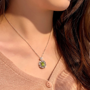 Collier avec pendentif carré en topaze bleue, 9 fleurs délicates, 6x8mm, en argent sterling 925, pierre naturelle grenat, bijoux pour femmes - Product Image 4