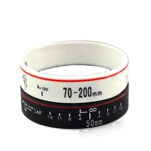 2個Lens Bracelet Wristband Photographers Collection Silicone Rubber Wristbands