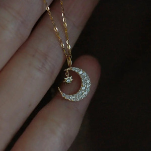 Collana con ciondolo a forma di stella lunare per donna, gioielli semplici e alla moda, regalo per l'uso quotidiano - Product Image 2