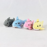 Porte-clés Mini Requin de 4 pouces, jouet en peluche doux, pendentif mignon pour sac de fille, breloque pour sac à dos, cadeau Kawaii