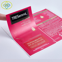 Étiquettes de bouteille en plastique personnalisées Logo autocollant impression vinyle étiquettes d'emballage cosmétique imperméables