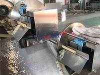 2025 Offre Spéciale ligne de production gaufrette Biscuit Snack Mini entièrement automatique gaufrette Biscuit bâtons oeuf rouleau faisant la Machine