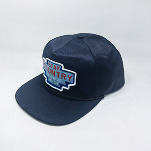 Thời trang mới tùy chỉnh PVC vá Logo polyester không thấm nước Golf hat Laser Cắt Đục CHA gorras dây mũ bóng chày - Product Image 2