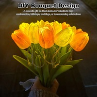 Lampe d'ambiance en forme de fleur, lumière LED chaude, lampe de nuit en forme de tulipe, bouquet de fleurs artificielles, lampe à piles, décoration de chambre à coucher
