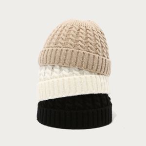 Gorro de Punto Jacquard Trenzado Vintage, Otoño-Invierno 2025, Gorro de Pescador de Corona Corta para Hombre, Estilo Urbano - Product Image 2
