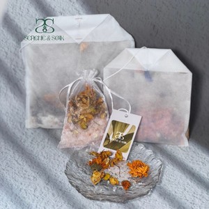 <span class=keywords><strong>Sel</strong></span> de bain aux fleurs de l'<span class=keywords><strong>Himalaya</strong></span> S&Soak, écologique, 100% biologique, pour le corps, en contenant en verre naturel, douze formules, fabriqué au Pakistan, 120g - Product Image 5
