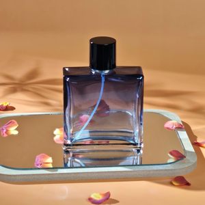 Wholesale 30ml <b>Empty</b> Luxury Flat Unique Square <b>Spray</b> Fragrance <b>Bottle</b> Clear Black Red Amber Refillable Perfume Glass <b>Bottle</b> - Product Image 4