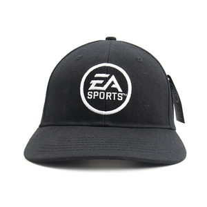 Casque de moto demi-ouvert anti-UV avec motif brodé, style casquette rigide courte à visière, idéal pour le sport - Product Image 2
