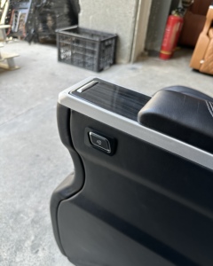 Siège auto électrique de luxe modifié avec fonction pivotante pour <span class=keywords><strong>Toyota</strong></span> Hiace Sienna Voxy Granvia - Product Image 6