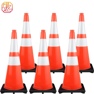 28 بوصة مخاريط حركة المرور البلاستيكية الممتازة مع قاعدة سوداء و 6 "+ 4" الياقات العاكسة للقيادة الحذر وقوف السيارات ، - Product Image 1