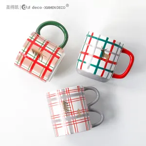 Пользовательские креативный геометрический клетчатый узор Роскошная керамическая Рождественская кофейная кружка