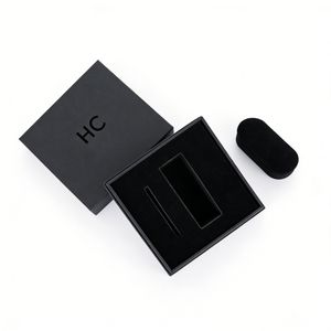 กล่องใส่นาฬิกาสุดหรูสองช่อง วัสดุหนังเทียม กล่องโชว์เครื่องประดับ กล่องใส่นาฬิกาบุผ้ากำมะหยี่ ปั๊มฟอยล์โลโก้ตามสั่ง ราคาโรงงาน - Product Image 3