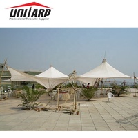 Tissu polyester PVC enduit au couteau, laqué PVDF, anti-humidité, soudable, 900~1350 g/m², pour structure de membrane tendue