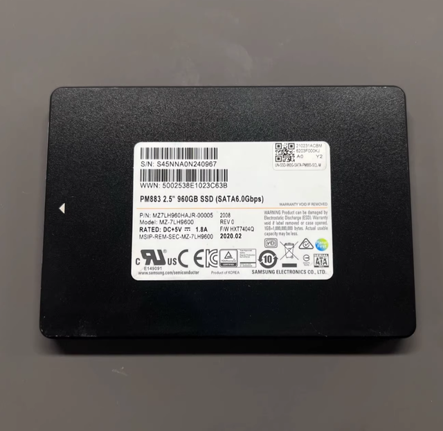 Enterprise Internal Desktop SSD PM883 960G SATA III 2.5-inch Metal High Durability Storage Device MZ7LH960HAJR-00005