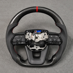 Volante de Fibra de Carbono para <span class=keywords><strong>Toyota</strong></span> Yaris Hilux 80 Land Cruiser LC200 LC300 Prado 120 150 200 LC79 LC70 LC76 FJ70 FJ79 FJ200 - Product Image 1