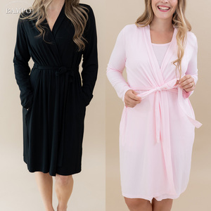 Robe personnalisée avec logo et couleur au choix pour femmes, kimono, robe courte en bambou, peignoir doux, vêtements de nuit, vêtements de détente pour femmes, robes de détente - Product Image 1