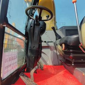 Used <b>Mini</b> Digger Excavator 7ton Wheeled Excavator Xy75W/Xy75W-8/Xy75W-9 for Sale Used Wheel Excavator In Dubai - Product Image 4